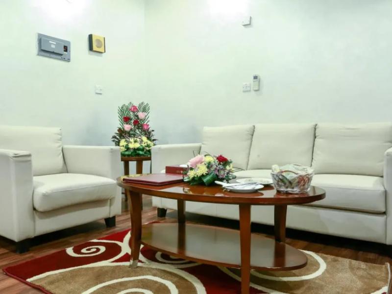 La Villa Suites Hotel