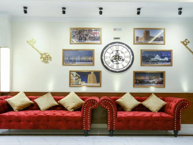 La Villa Suites Hotel