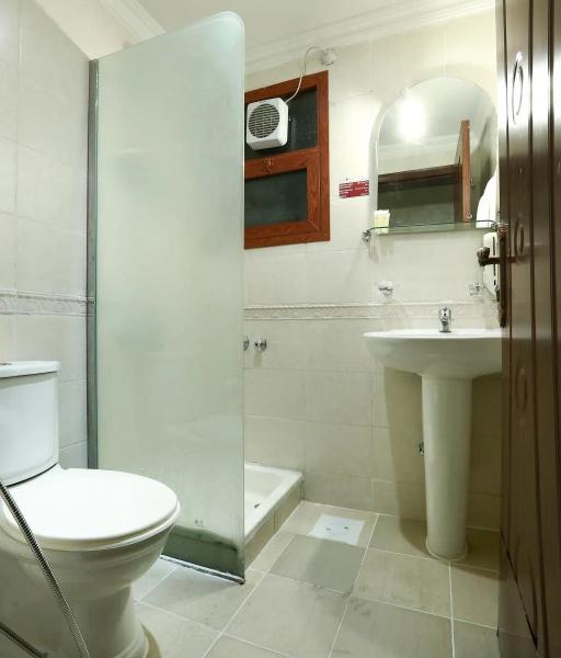 La Villa Suites Hotel