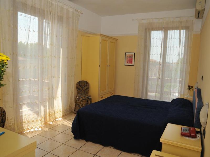 Hotel Salus