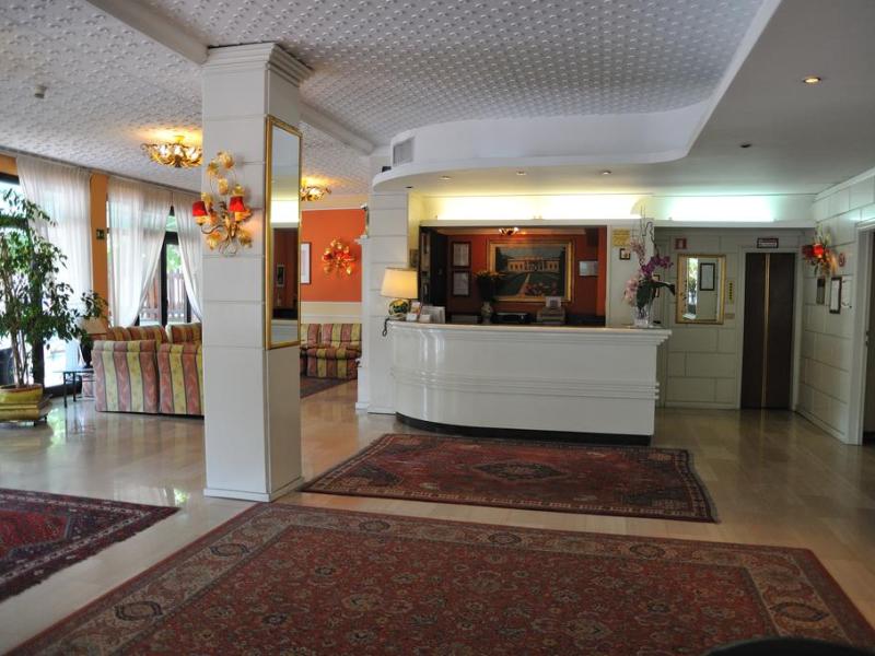 Hotel Salus