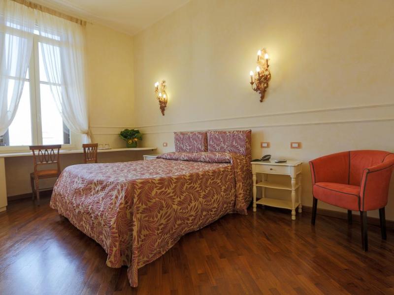 Hotel Aurora