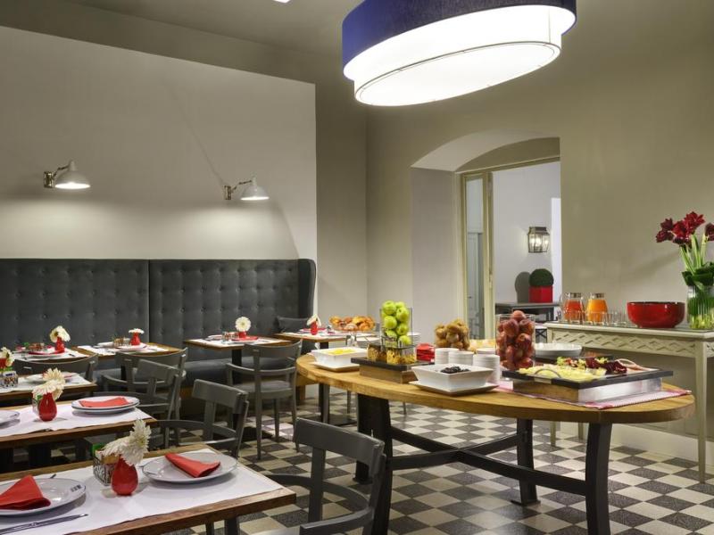 Hotel Garibaldi Blu