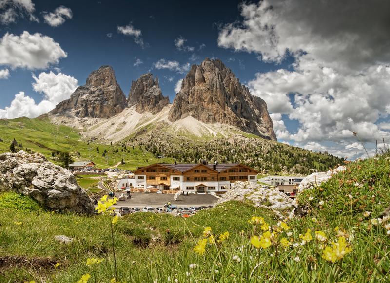 Hotel Passo Sella Dolomiti Mountain Resort