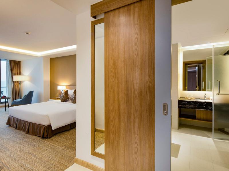 Comodo Nha Trang Hotel