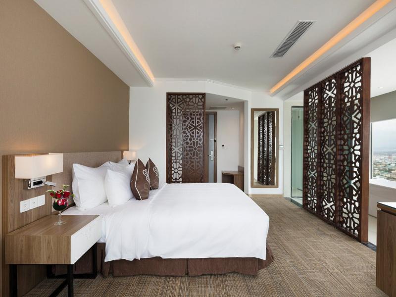 Comodo Nha Trang Hotel