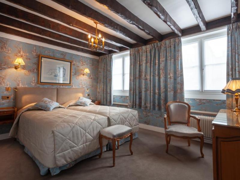 Grand Hotel de L`Univers Saint-Germain