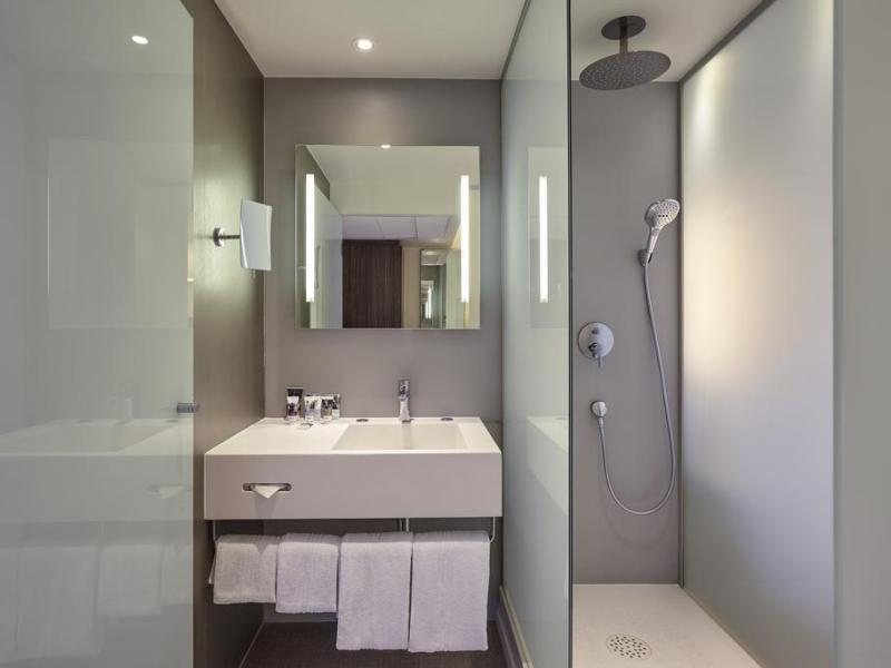 Mercure Paris Arc de Triomphe Etoile