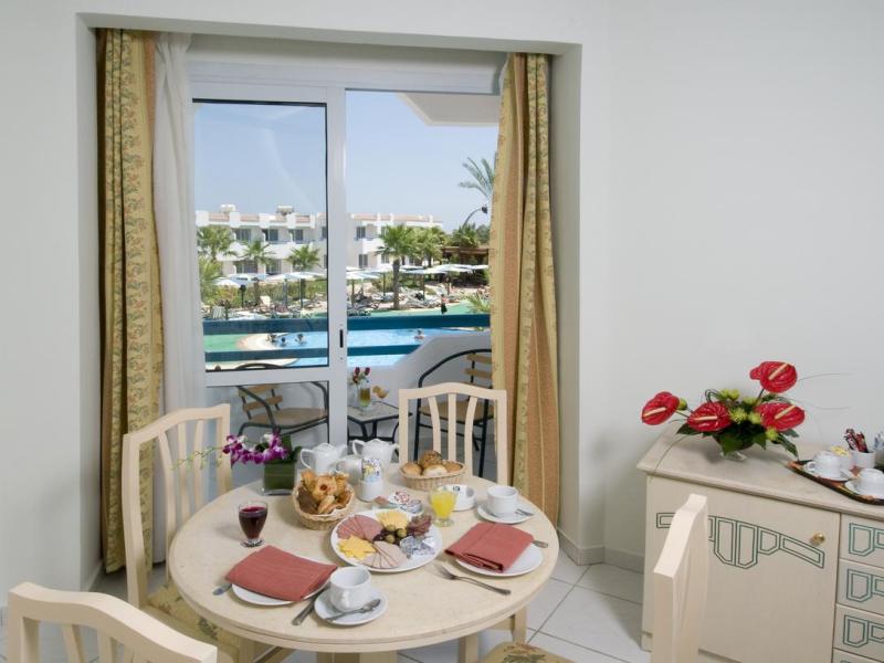 Dreams Vacation Resort