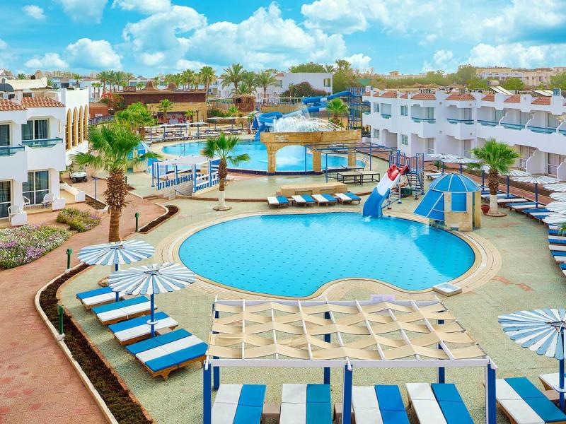 Dreams Vacation Resort