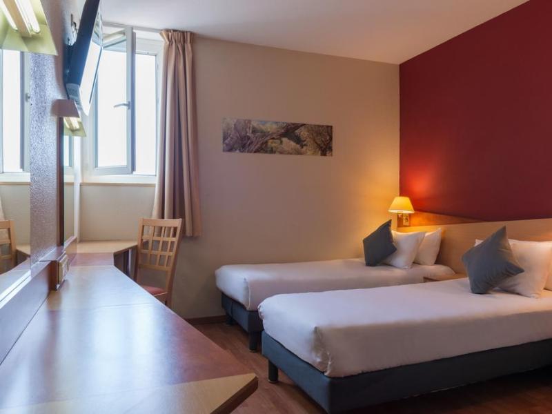 The Originals Marseille Aeroport