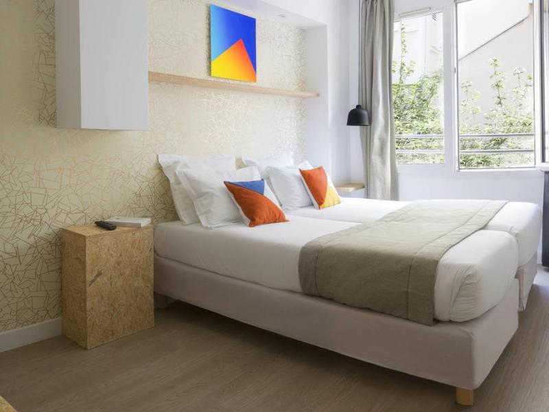 Hotel Izzy by HappyCulture
