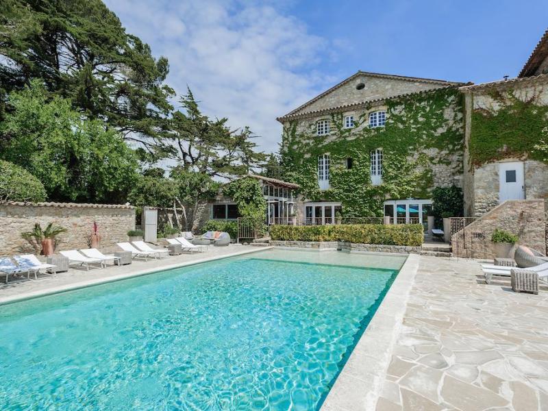 Le Manoir De L`Etang