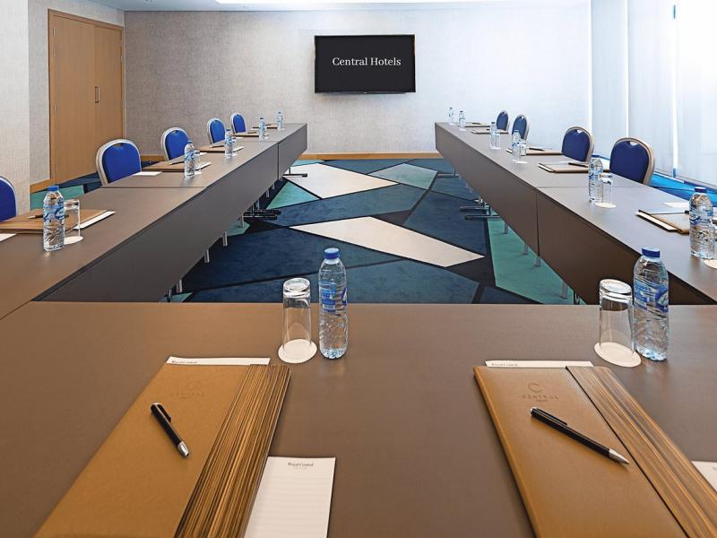 C Central Resort The Palm