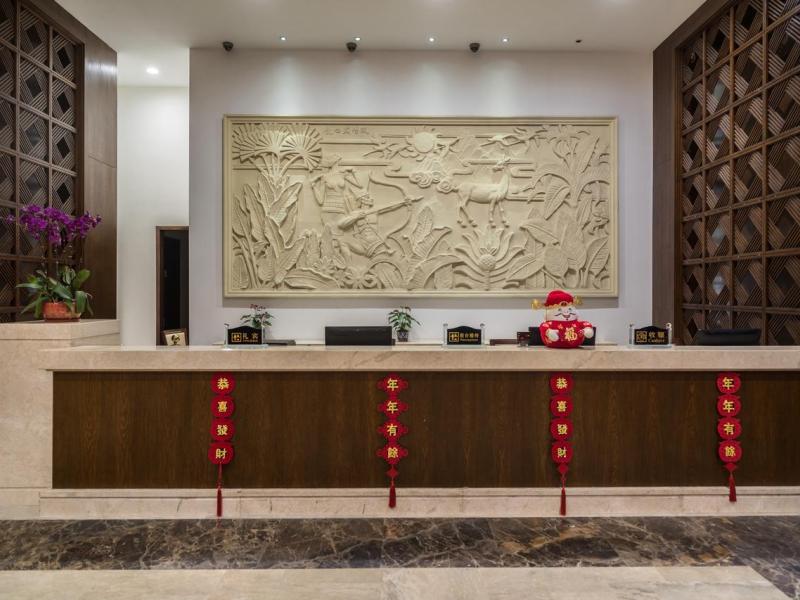 Sanya Baohong Shanghai Huating Boutique Hotel