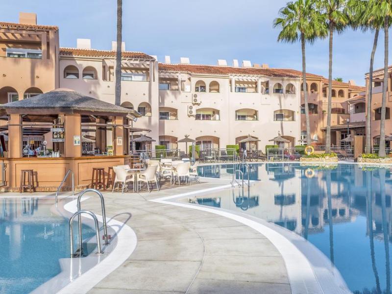 Los Amigos Beach Club