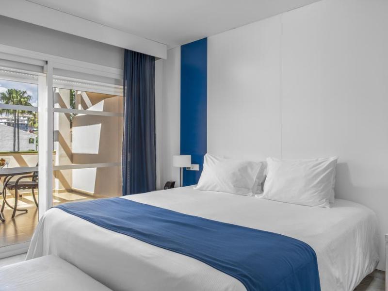 Los Amigos Beach Club