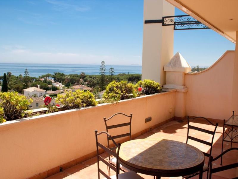 Guadalpin Suites