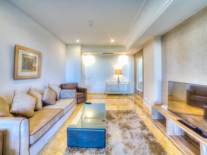 Banus Beach Apartment