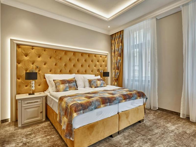 Golden Key Boutique Hotel