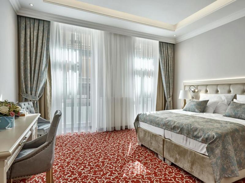 Golden Key Boutique Hotel