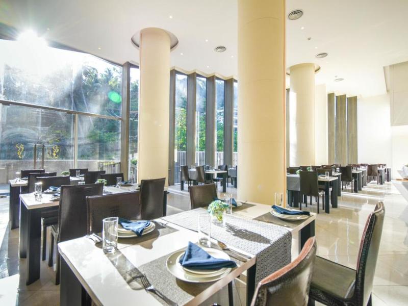 The Aristo Beach Resort