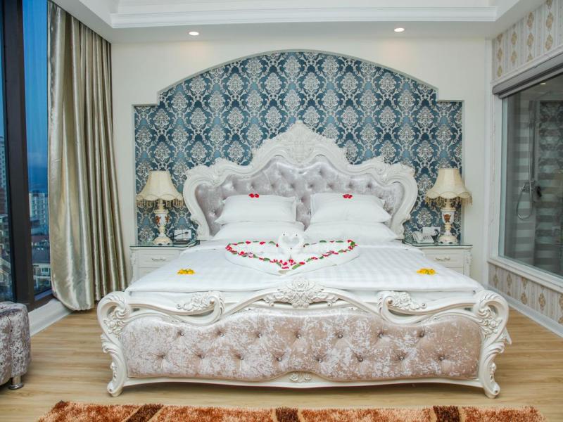 Golden Rose Hotel