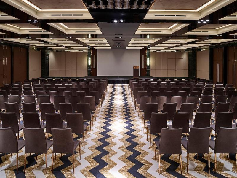 Waldorf Astoria Dubai International Financial Centre
