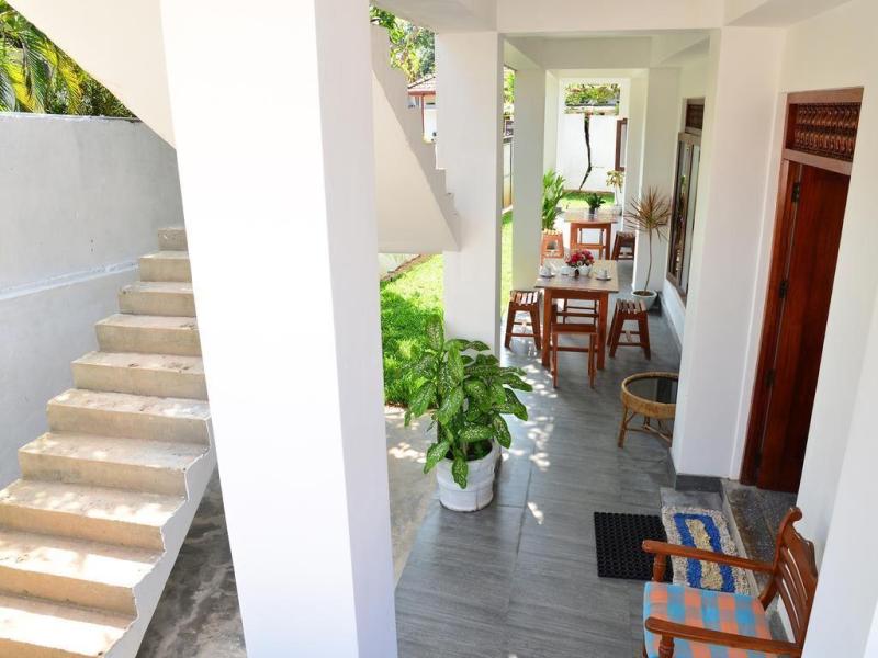 Happy Tuna Guesthouse