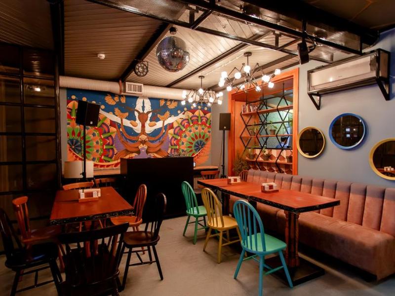 Mildom Premium Hotel