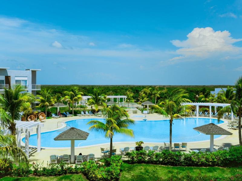 Grand Aston Cayo Las Brujas Beach Resort & Spa