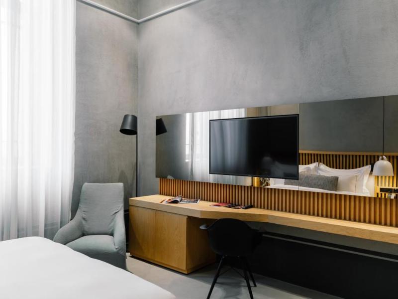 Kazan Palace by TASIGO