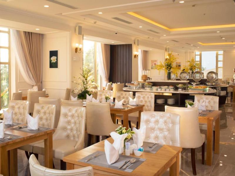 Mercure Nha Trang Beach