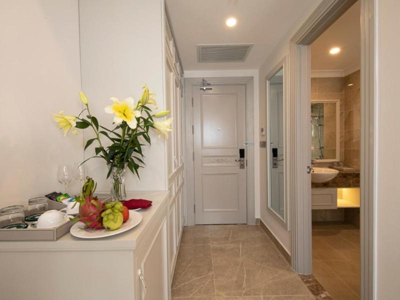 Mercure Nha Trang Beach