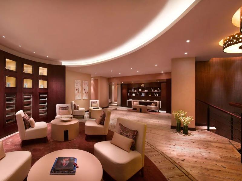 Grand Hyatt Dubai Resort and Waterpark