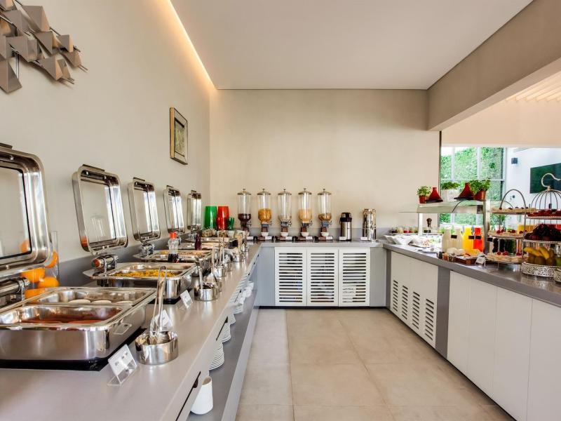 Lemon Tree Hotel Dubai