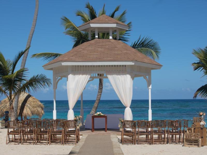 Majestic Mirage Club (Adults Only)