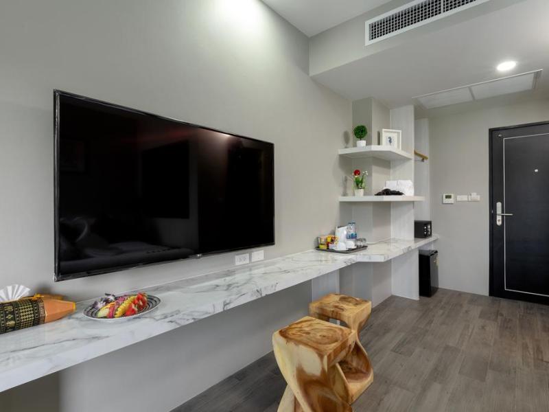 Triple L Hotel Patong Beach