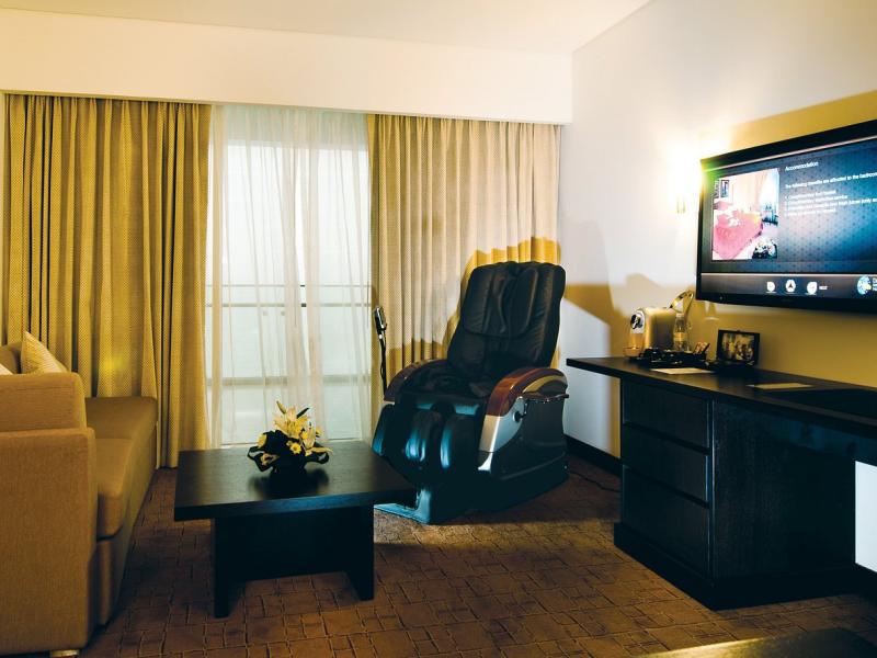 Dubai International Hotel (Hotel DXB)