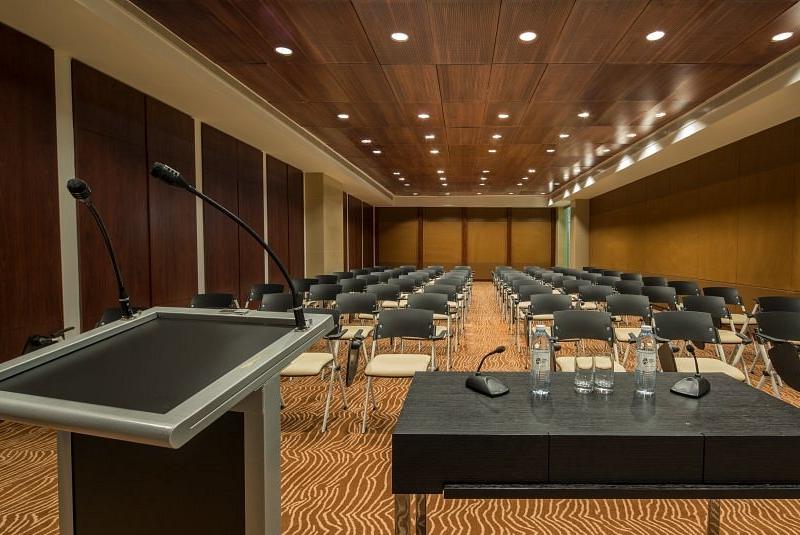 Dubai International Hotel (Hotel DXB)