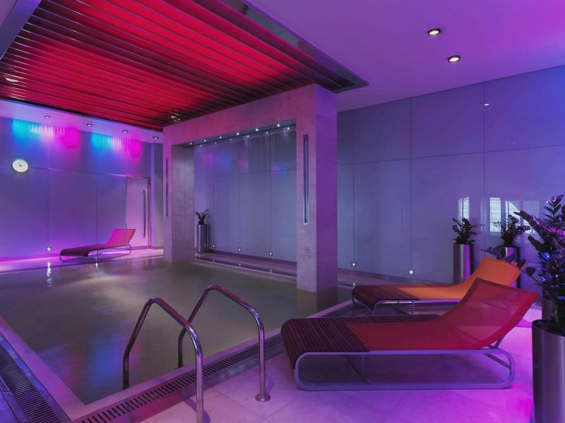 Dubai International Hotel (Hotel DXB)