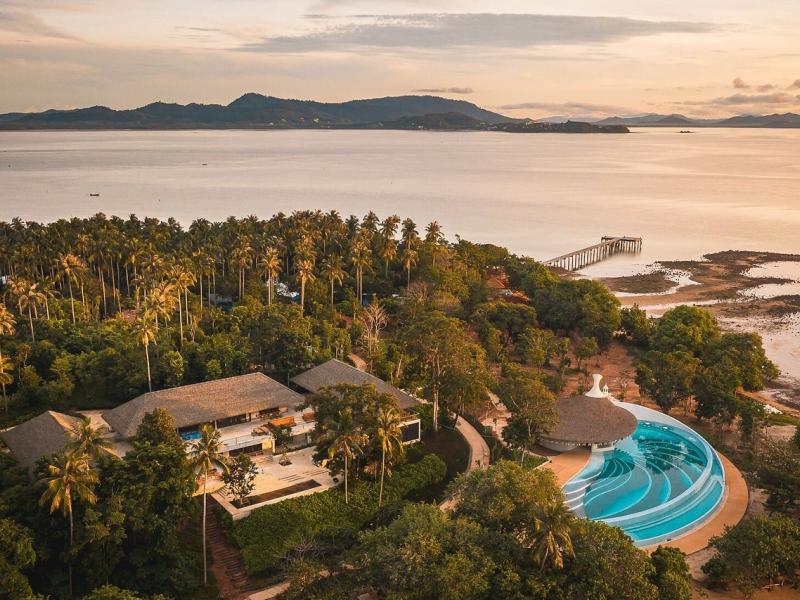 Island Escape by Burasari