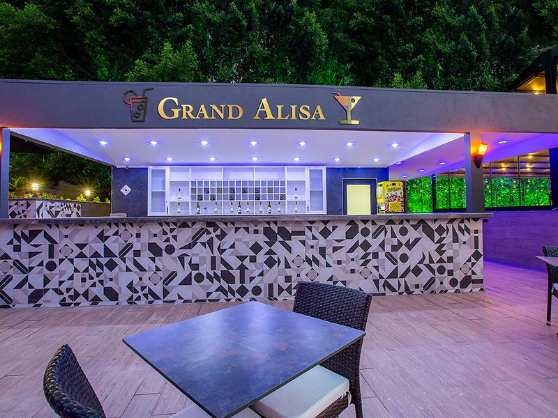 Grand Alisa Hotel