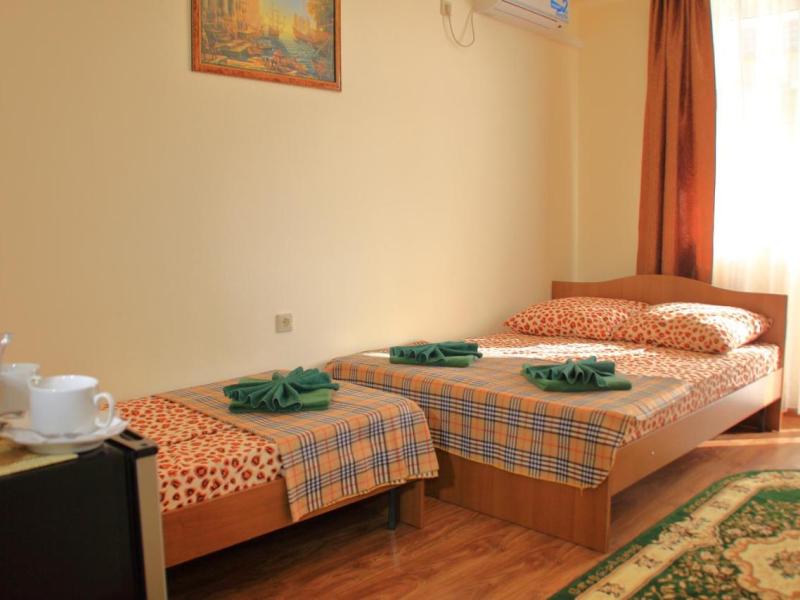 У Моря (Витязево)