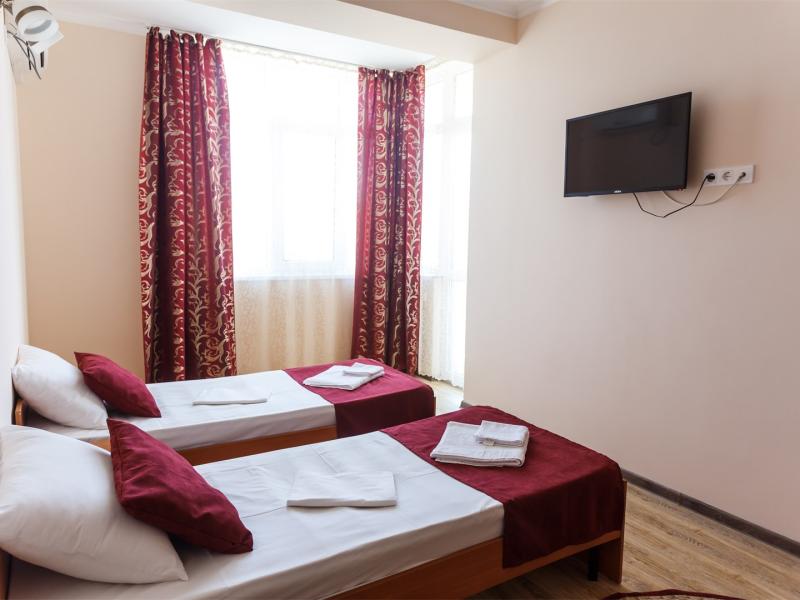 У Моря (Витязево)