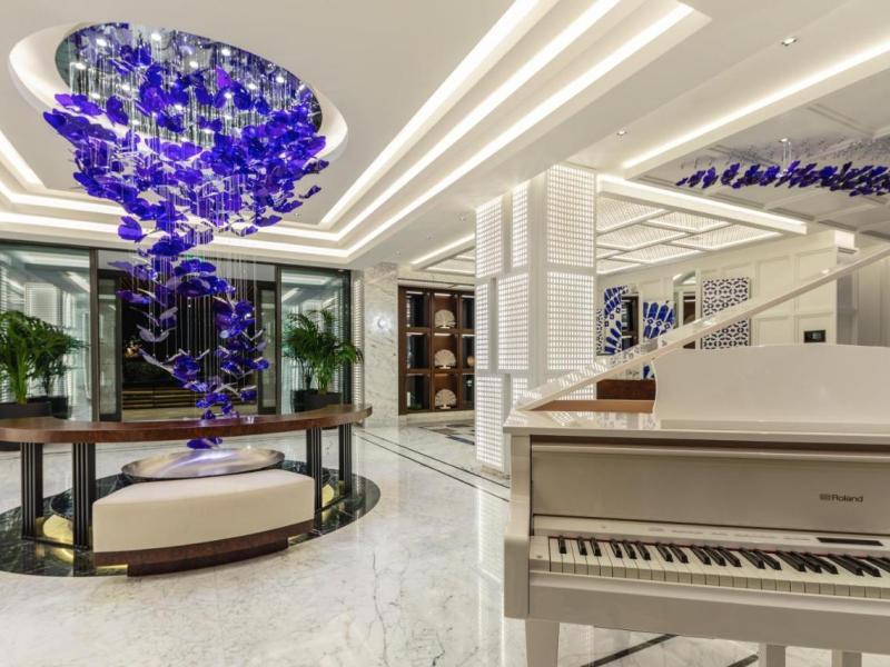 Kaya Palazzo Resort & Residences Le Chic