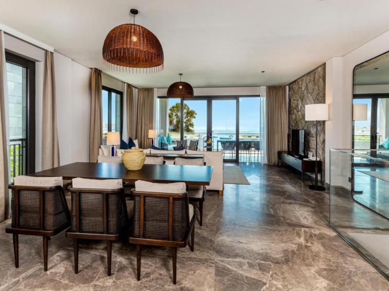 Kaya Palazzo Resort & Residences Le Chic