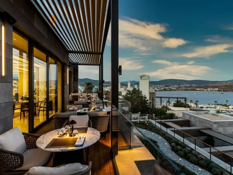 Kaya Palazzo Resort & Residences Le Chic