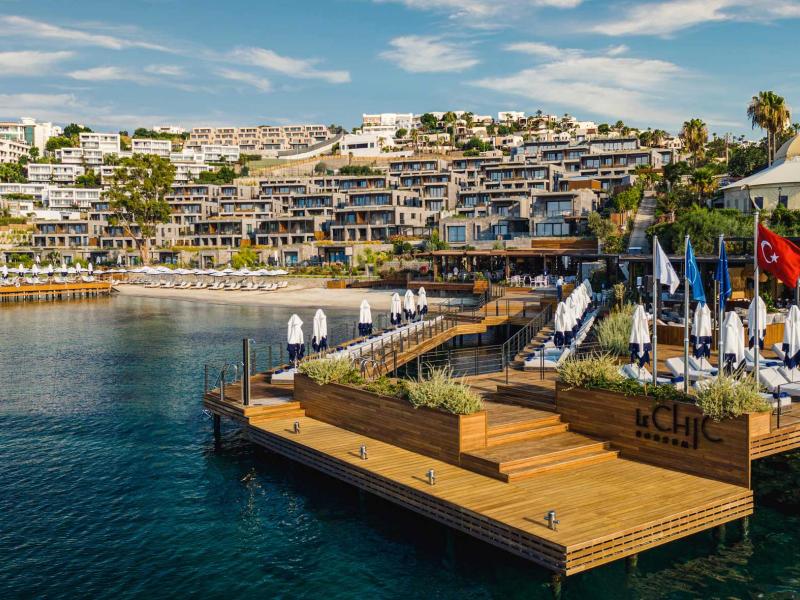 Kaya Palazzo Resort & Residences Le Chic