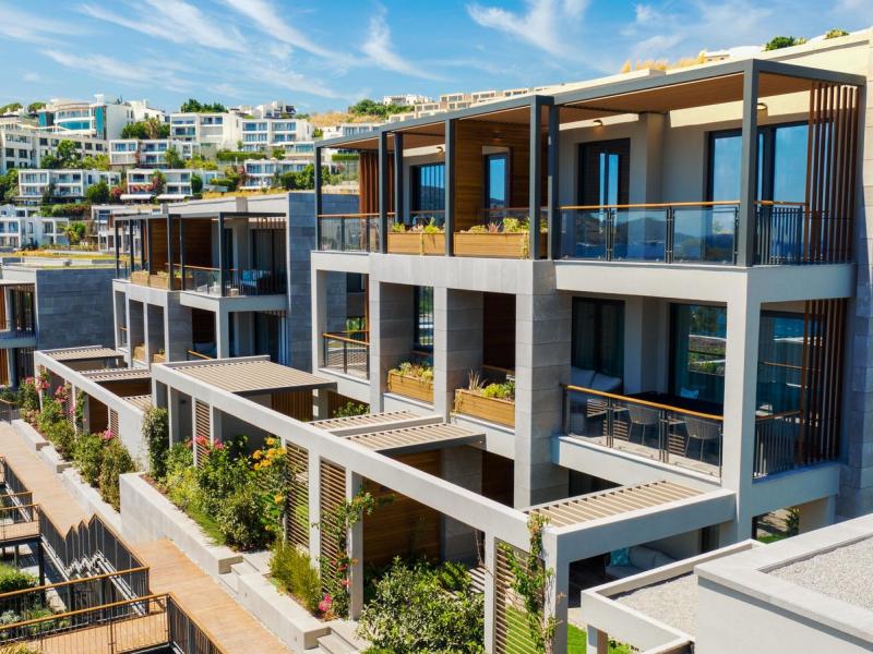 Kaya Palazzo Resort & Residences Le Chic